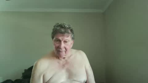 Snapshot of island625103 chatting on May 12, 2026, 7:00 pm island625103 online show from May 12, 2026, 7:00 pm