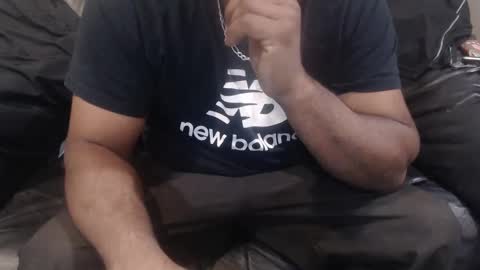 islandboi_88 online show from January 18, 2025, 12:02 am