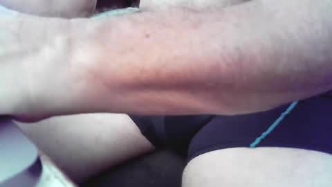 islandforfun online show from March 11, 2025, 2:07 pm