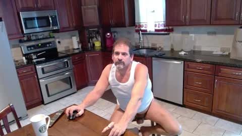 Snapshot of islandguy70 chatting on September 30, 2025, 9:31 pm Jim online show from September 30, 2025, 9:31 pm