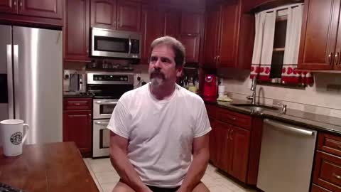 Snapshot of islandguy70 chatting on October 17, 2025, 11:07 pm Jim online show from October 17, 2025, 11:07 pm
