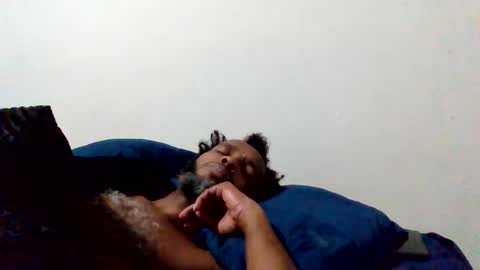 islandmaker online show from October 12, 2025, 11:20 am