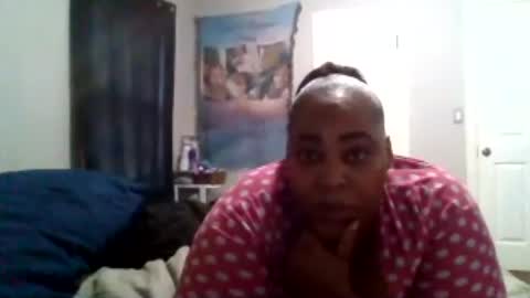 Snapshot of islandmaker chatting on June 15, 2026, 8:55 pm islandmaker online show from June 15, 2026, 8:55 pm