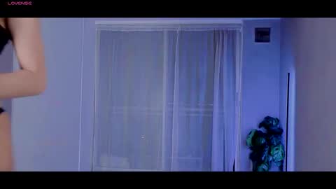 Julyane online show from October 8, 2025, 3:15 am