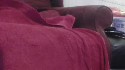 Snapshot of isondk chatting on February 4, 2026, 12:38 am Darren online show from February 4, 2026, 12:38 am