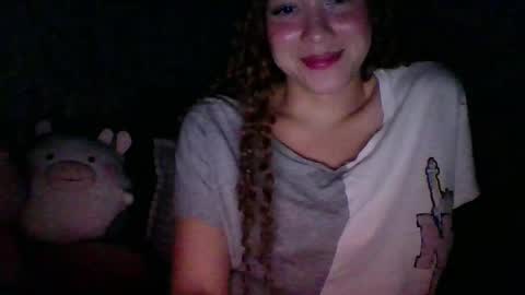 Snapshot of issa30213 chatting on December 9, 2024, 5:18 am Issa online show from December 9, 2024, 5:18 am