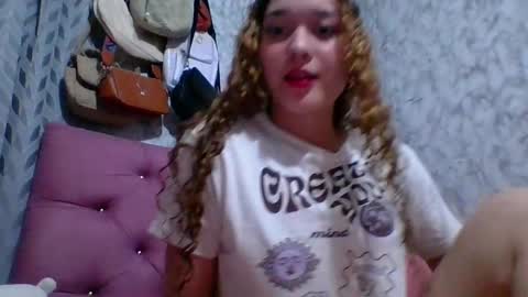 Snapshot of issa30213 chatting on February 28, 2025, 1:05 am Issa online show from February 28, 2025, 1:05 am