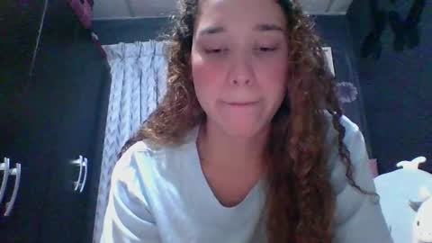 Snapshot of issa30213 chatting on March 6, 2025, 2:09 am Issa online show from March 6, 2025, 2:09 am