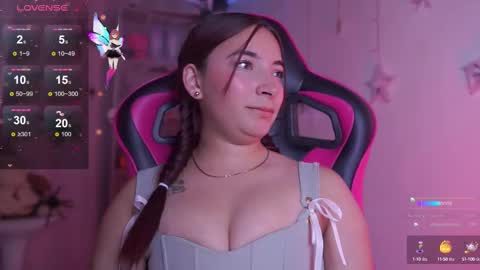 Snapshot of issa_monterrey chatting on October 7, 2025, 9:56 pm ISSA online show from October 7, 2025, 9:56 pm