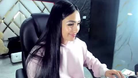 Snapshot of issabela_mackey_ chatting on November 27, 2025, 5:09 am issabela_mackey_ online show from November 27, 2025, 5:09 am