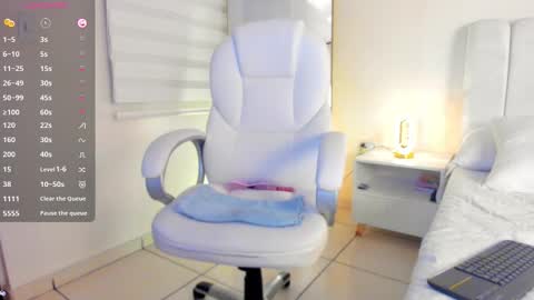 Isa  online show from March 27, 2026, 8:26 am