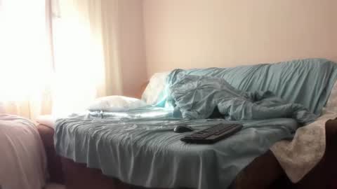 Snapshot of issabelle_69 chatting on June 26, 2026, 5:23 am Issabelle online show from June 26, 2026, 5:23 am