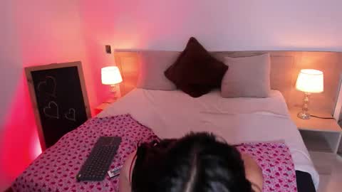 Snapshot of issis_smith chatting on October 17, 2025, 3:42 am issis_smith online show from October 17, 2025, 3:42 am