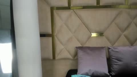 Issys online show from January 13, 2026, 3:01 am