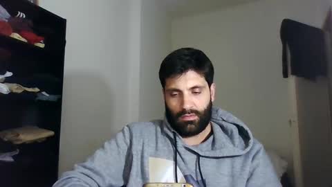 italianboybcn online show from March 2, 2025, 9:01 pm