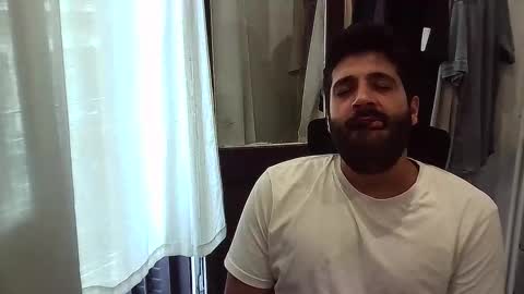 italianboybcn online show from September 20, 2025, 6:58 am