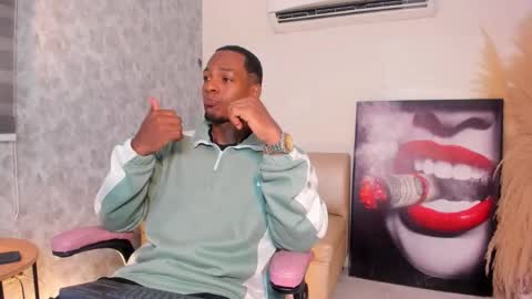 itanxfor online show from November 10, 2025, 12:26 pm