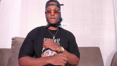 itanxfor online show from December 4, 2025, 1:20 pm