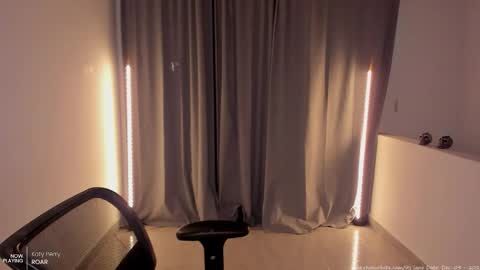 ITS JANE online show from December 4, 2025, 8:50 pm