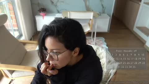 Snapshot of its_jessi chatting on May 4, 2026, 8:49 pm Jessi online show from May 4, 2026, 8:49 pm