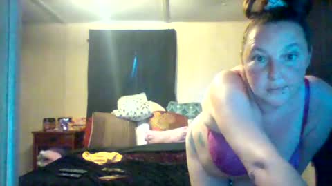 Snapshot of its_kimber chatting on May 6, 2026, 2:22 pm its kimber online show from May 6, 2026, 2:22 pm