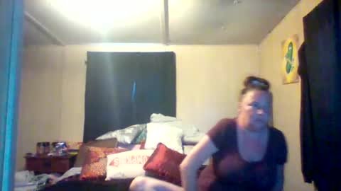 Snapshot of its_kimber chatting on May 8, 2026, 2:22 pm its kimber online show from May 8, 2026, 2:22 pm