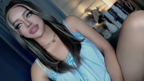 Snapshot of its_me_cataleya chatting on February 24, 2025, 1:24 am Cataleya Rogers online show from February 24, 2025, 1:24 am