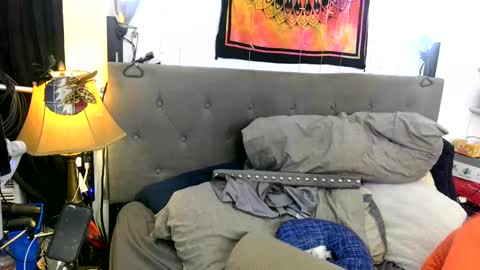 Boo Faux online show from January 15, 2025, 4:25 am