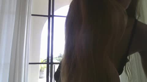 katarina  online show from May 8, 2026, 5:02 am