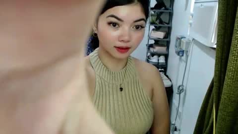 Snapshot of itsme_jo chatting on May 28, 2026, 11:46 pm itsme_jo online show from May 28, 2026, 11:46 pm