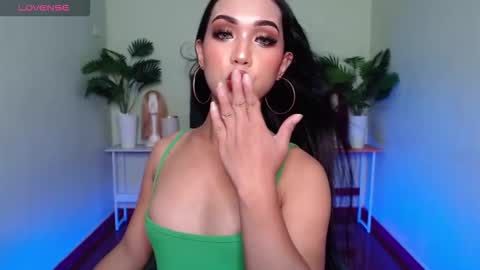 Snapshot of itsmesofiaa69 chatting on October 9, 2025, 11:52 am Sofia online show from October 9, 2025, 11:52 am