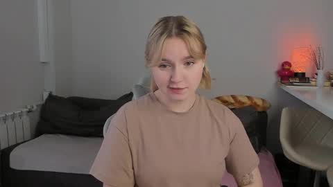 Ri online show from April 19, 2026, 7:51 am