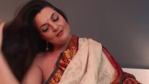 Melissa Khaan online show from June 5, 2026, 1:17 pm