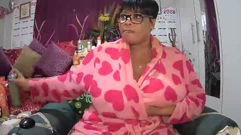 itumeleng74 online show from December 22, 2025, 9:01 pm