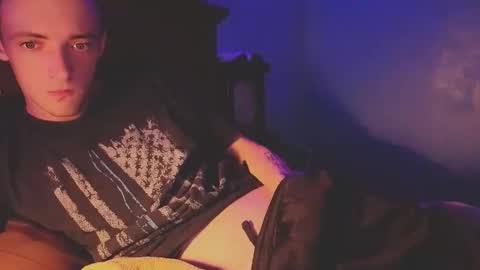 itzd123 online show from April 17, 2026, 1:41 am