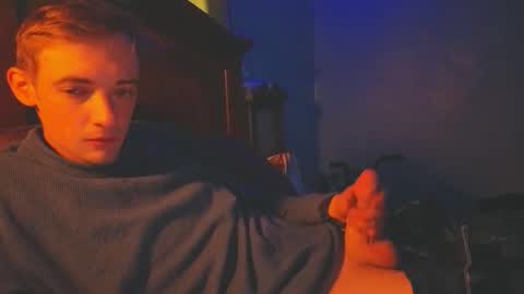 itzd123 online show from April 21, 2026, 7:06 pm