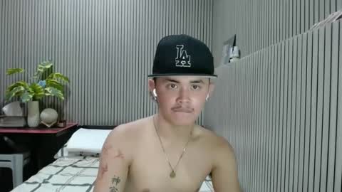 Snapshot of itzme_dex chatting on April 2, 2026, 4:43 am itzme_dex online show from April 2, 2026, 4:43 am