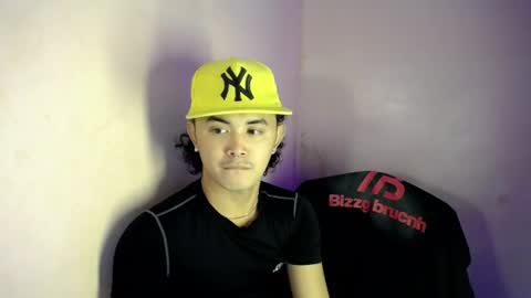 itzme_dex online show from July 20, 2026, 2:41 pm