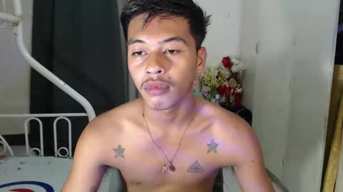 Snapshot of itzme_jhonfred chatting on March 3, 2026, 12:22 pm Jhonfred online show from March 3, 2026, 12:22 pm