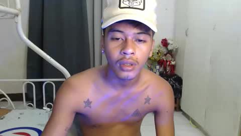 Snapshot of itzme_jhonfred chatting on March 4, 2026, 4:35 pm Jhonfred online show from March 4, 2026, 4:35 pm