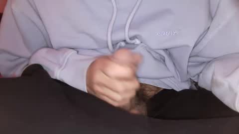 Snapshot of iuuuf2 chatting on February 23, 2025, 8:44 pm Iuuuf2 or Samel online show from February 23, 2025, 8:44 pm