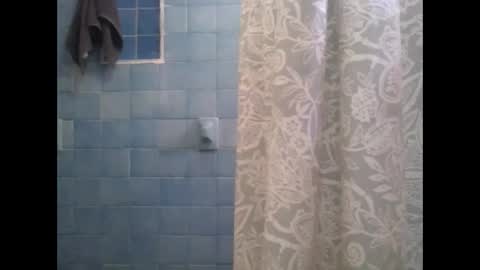 Snapshot of ivanchelon chatting on January 17, 2025, 8:11 pm Vanchi online show from January 17, 2025, 8:11 pm