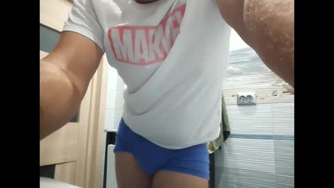 Snapshot of ivanes888 chatting on September 10, 2025, 6:52 pm Mickey online show from September 10, 2025, 6:52 pm