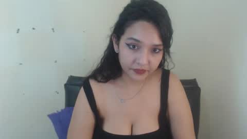 Snapshot of ivanna_rami chatting on March 10, 2025, 4:07 am Ivanna online show from March 10, 2025, 4:07 am