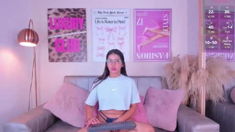 Snapshot of ivanna_velvet chatting on March 13, 2026, 12:12 pm ivanna_velvet online show from March 13, 2026, 12:12 pm