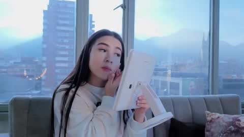 Ivanna West online show from December 1, 2025, 11:48 am