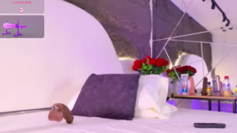 Ivanna Moretti  online show from January 8, 2026, 4:15 am