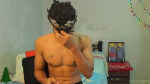 Snapshot of ivano_jones chatting on December 16, 2024, 9:35 am Ivano online show from December 16, 2024, 9:35 am