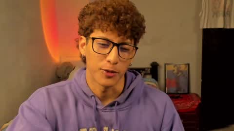 Snapshot of ivano_jones chatting on January 10, 2025, 8:07 am Ivano online show from January 10, 2025, 8:07 am