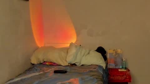 Snapshot of ivano_jones chatting on January 19, 2025, 5:37 am Ivano online show from January 19, 2025, 5:37 am